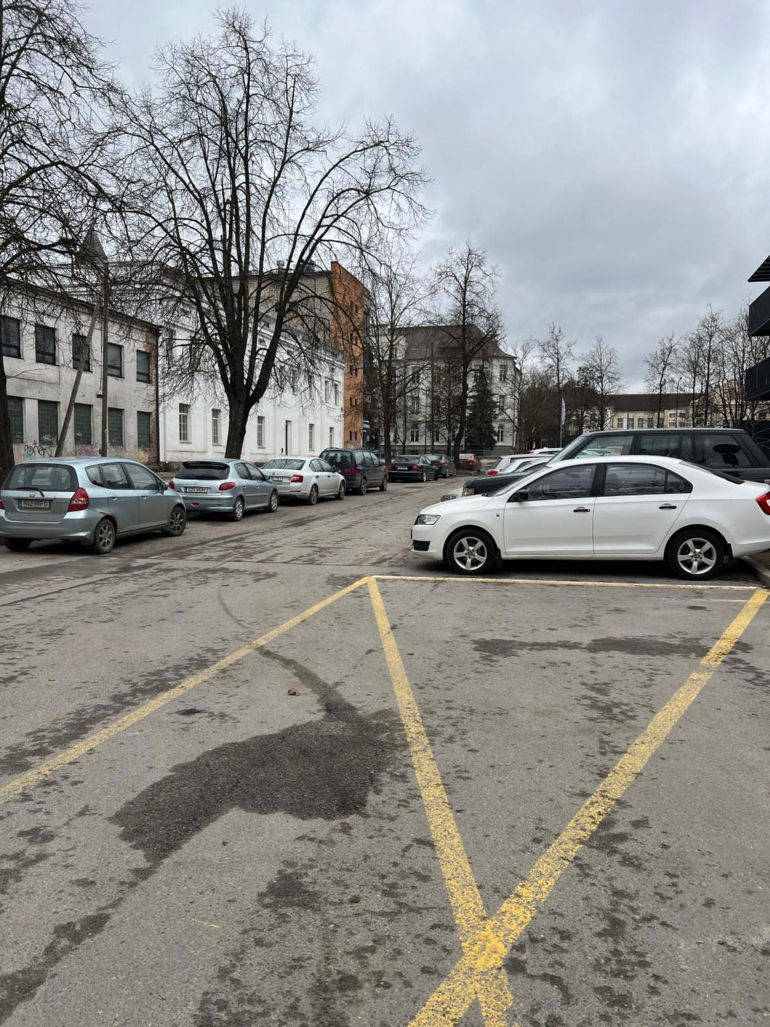 Korter Riia 22 Tartu Buitenkant foto