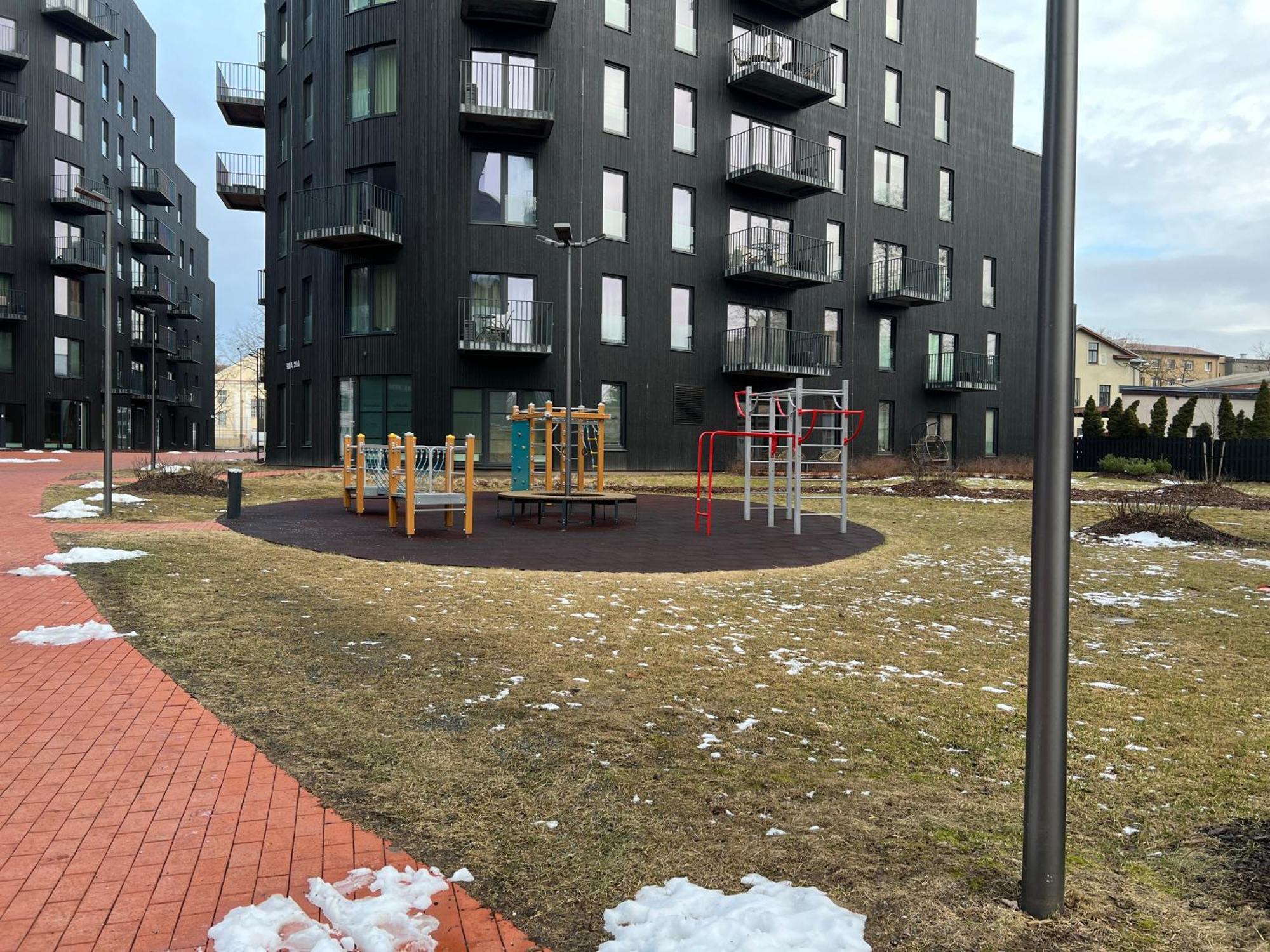 Korter Riia 22 Tartu Buitenkant foto